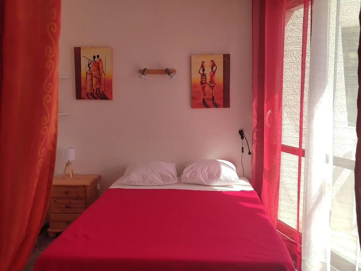 Charmant 2 Pieces Pour 4 Pers. Au Pied Des Pistes Avec Balcons Et Parking Privatif - Fr-1-689-44 Villard-de-Lans Apartment